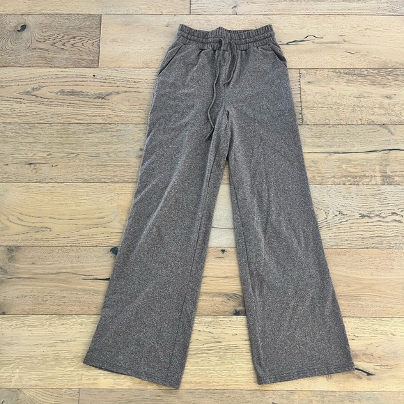 None Pants - High waisted stretch pockets brown tan tan flare lounge pants medium travel